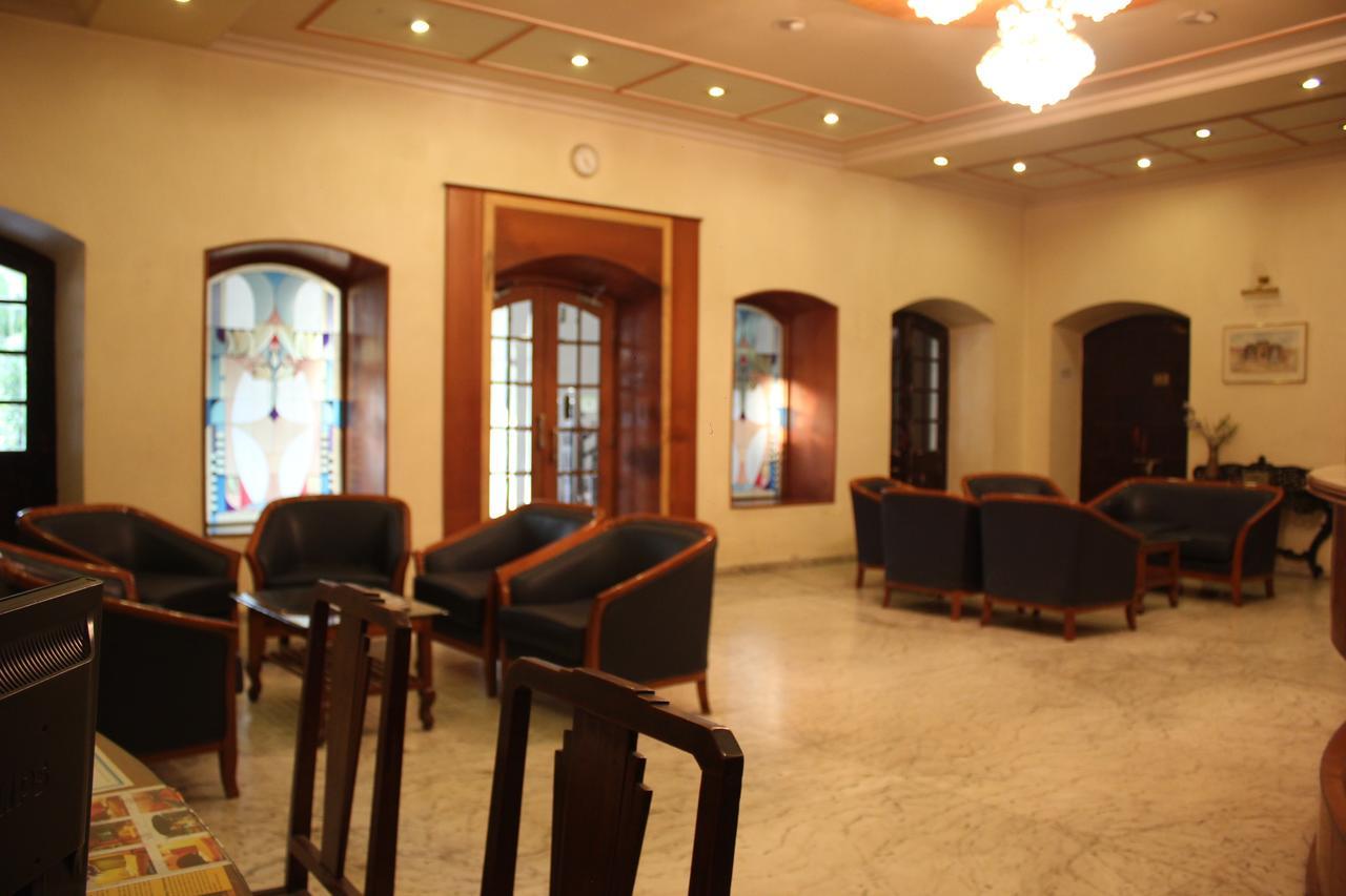 Hotel Ritz Pune Exterior photo